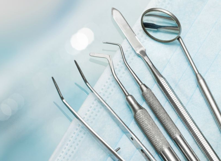   Dental Instruments 